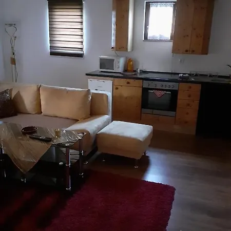 Apartment Apartman Nestroy Travnik