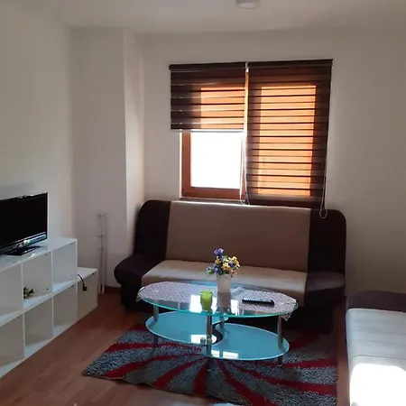 Apartman Nestroy * Travnik